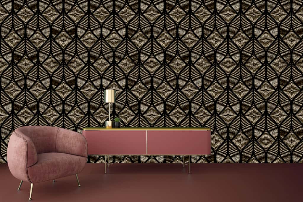 The wallpaper features an intricate pattern of interlocking geometric shapes in black and gold.